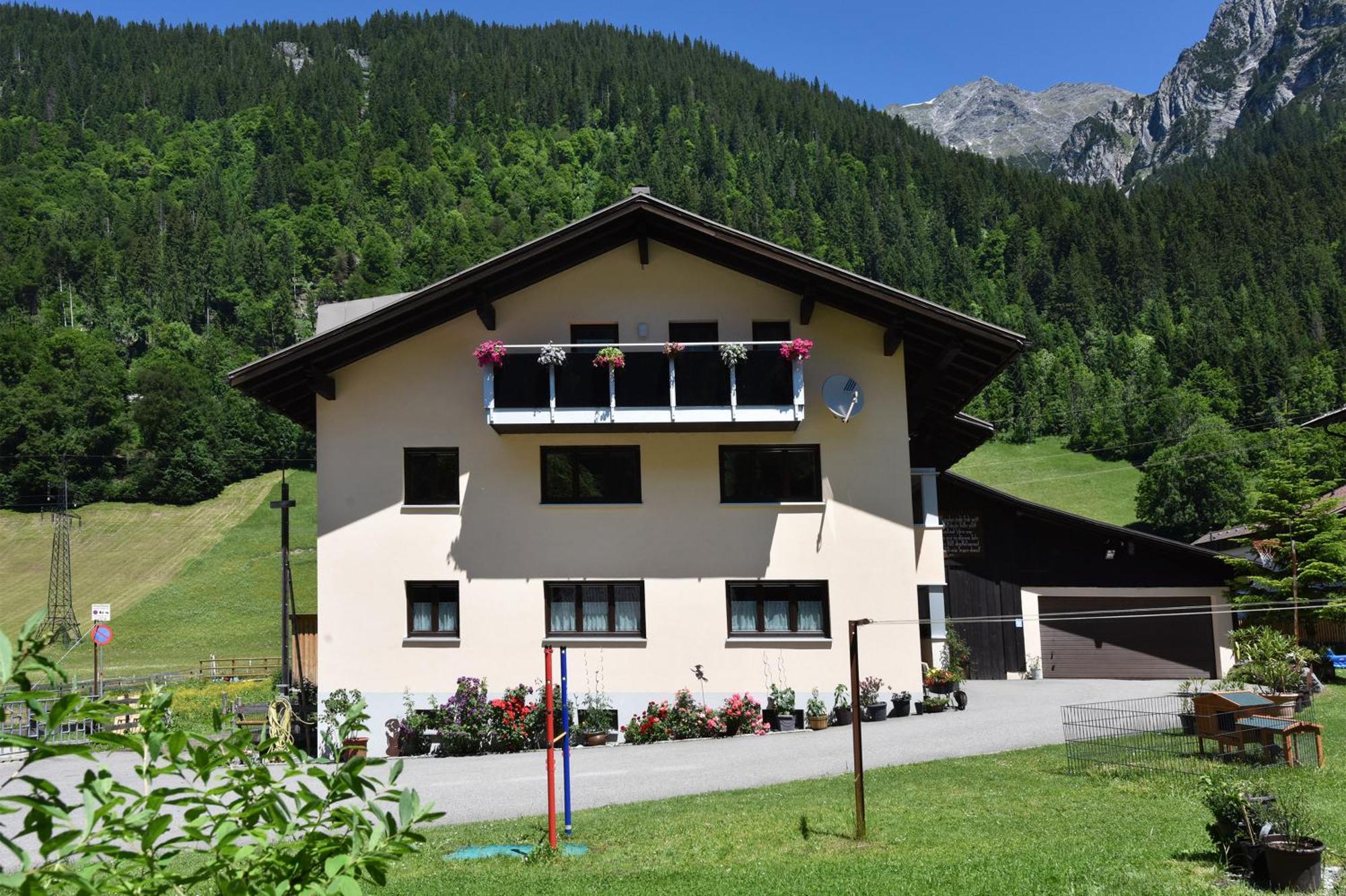 Landhaus Juritsch Klosterle am Arlberg Buitenkant foto